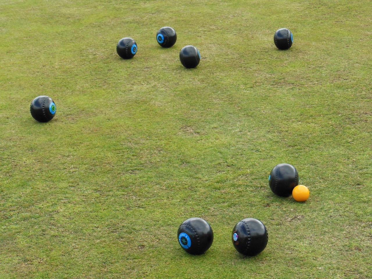 Imber Court Bowling Club – Lawn and Short Mat Bowling for all Ages